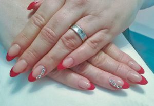 What is French Manicure? - Nail Services in Rufford Nottinghamshire UK - Healthy Looks